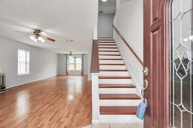 Building Photo - 2707 Blue Mist Dr