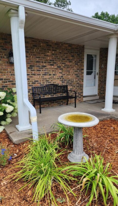 Building Photo - 208 S 4th St