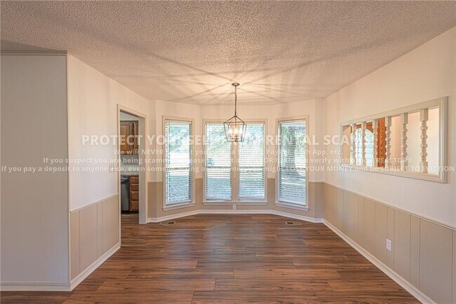 Foto del edificio - 14182 Mhoon Rd