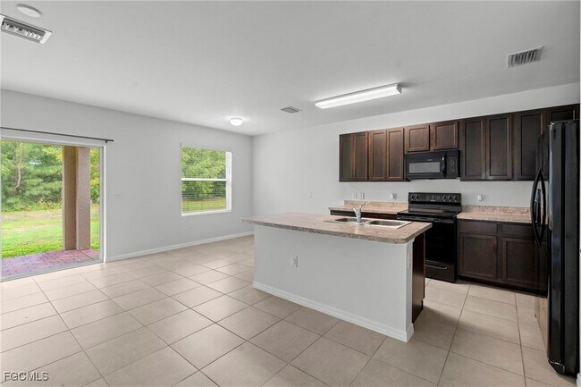 Building Photo - 2709 Loreto Ct