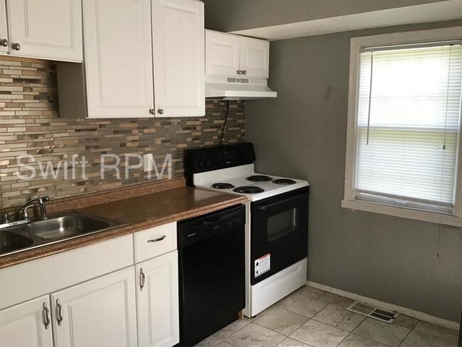 Foto del edificio - 4220 E. 69th St., Kansas City, MO, 64132