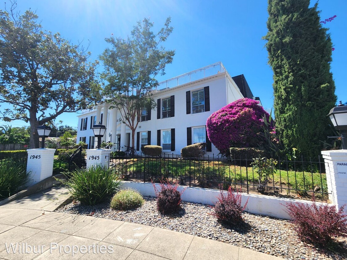 Primary Photo - 2 br, 2 bath House - 1945 Mt Vernon Court,...