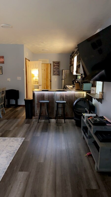Foto del edificio - 1033 Coops Rd