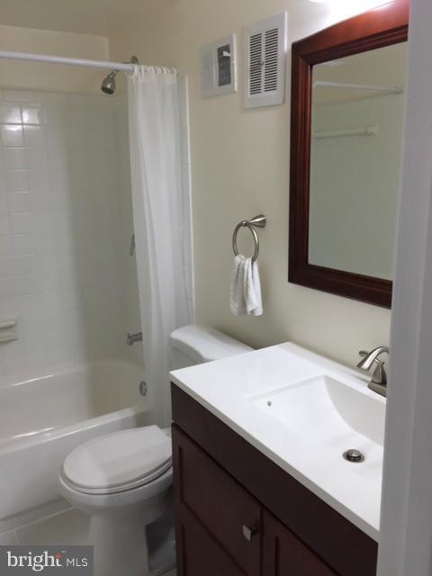 Foto del edificio - 5947 Queenston St
