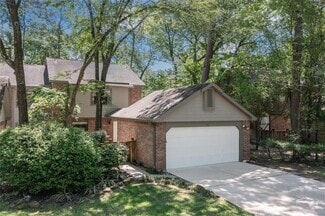 Building Photo - 24 W Willowood Ct