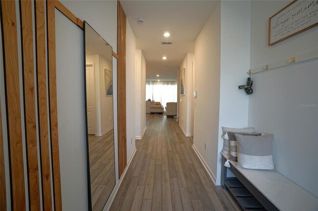 Building Photo - 12905 Brookside Moss Dr