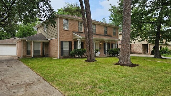 Building Photo - 16511 Courtland Cir