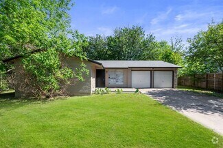 Building Photo - 2311 Peppertree Ct