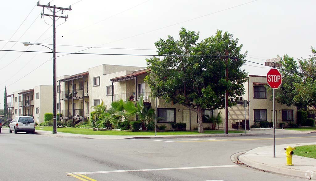 Primary Photo - Leorita and Bess Apartments