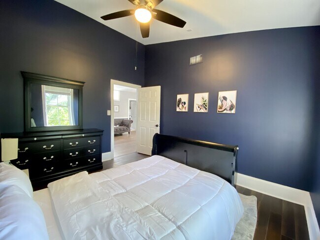 Foto del edificio - 712 N West St