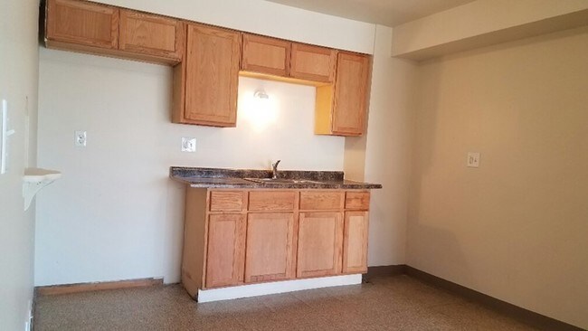 Foto del edificio - 7115 W Appleton Ave