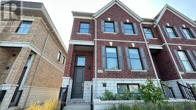 Building Photo - 10258 Keele St