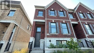 Building Photo - 10258 Keele St
