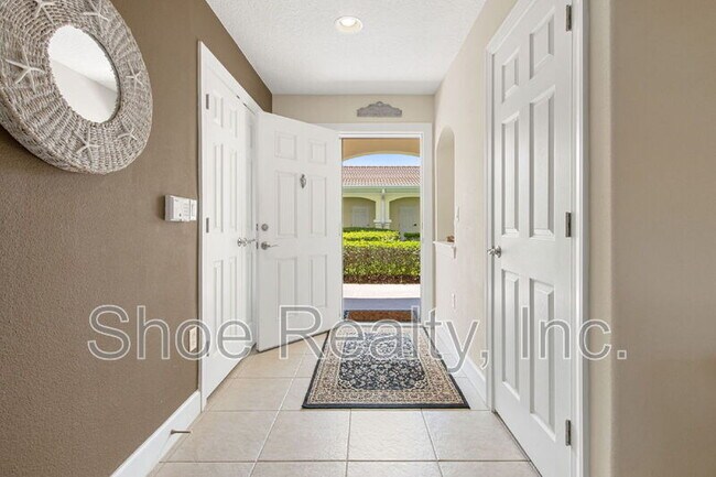 Building Photo - 425 N Ocean Grande Dr