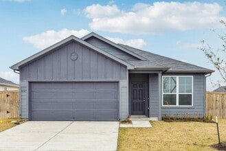 Building Photo - 511 Louis Ln