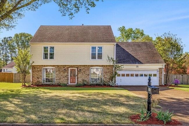 Building Photo - 8021 Brooxie Cove