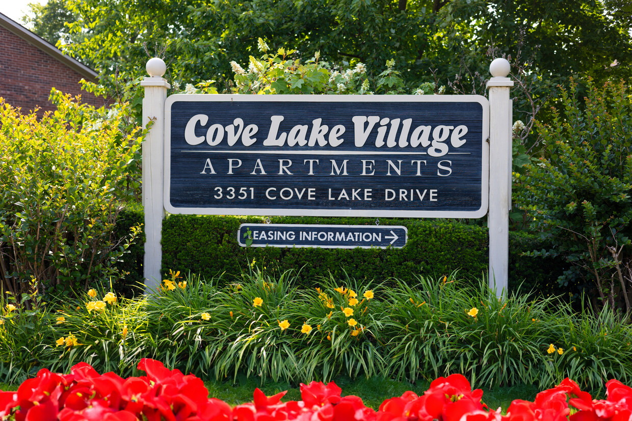 Foto principal - Cove Lake Village Apartments