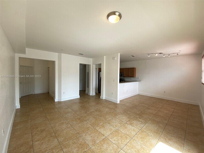 Foto del edificio - 10870 NW 88th Terrace