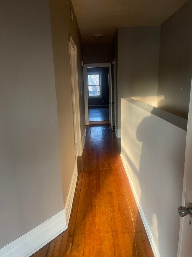 Foto del edificio - 7642 S Eggleston Ave