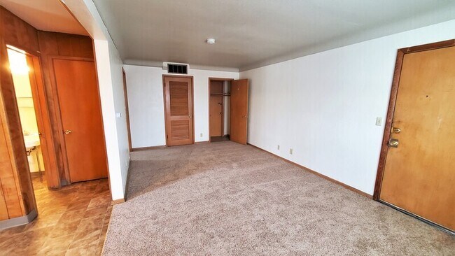 Foto del edificio - 138 33rd St Dr SE
