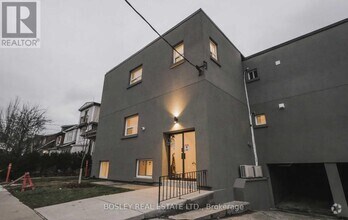 Building Photo - 103-103 Coleman Ave
