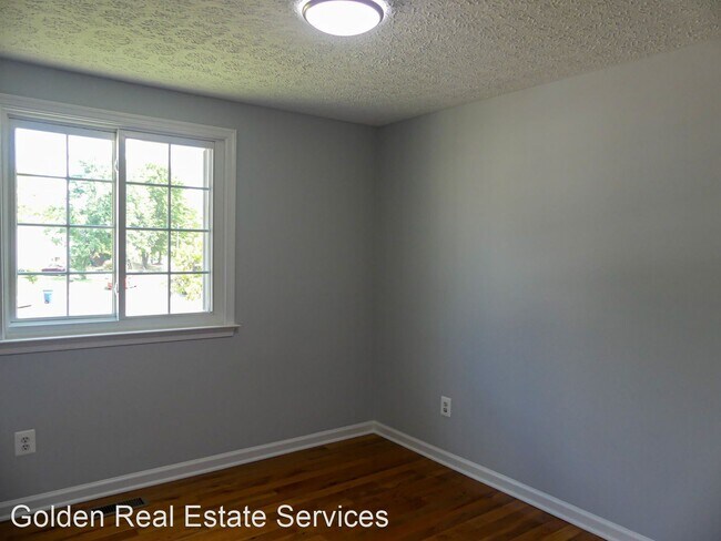 Building Photo - 4 br, 2.5 bath House - 709 Morningside Ct