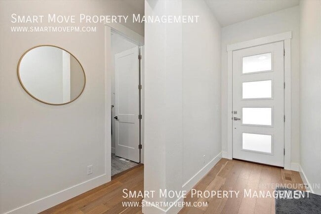 Building Photo - 6606 N Spindrift Way