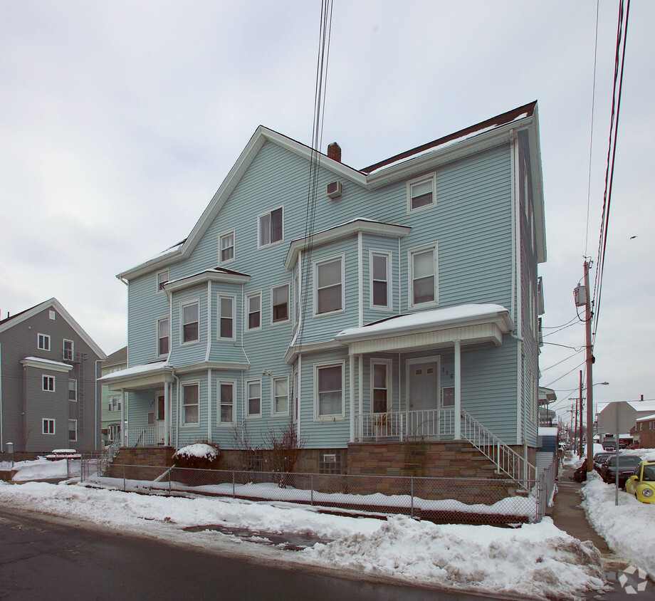 Building Photo - 108-116 Merchant St