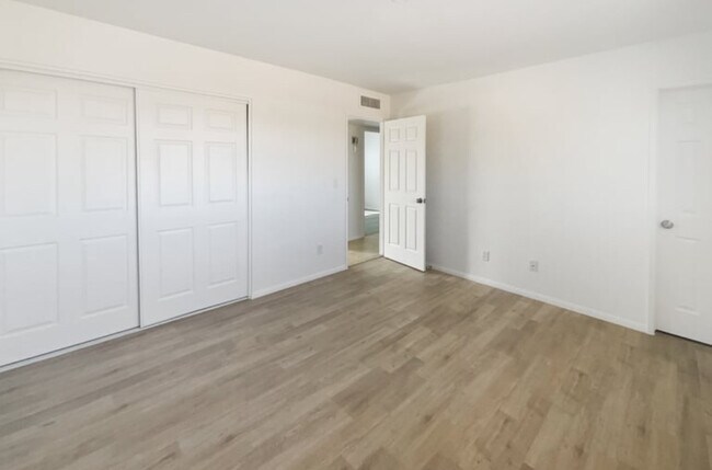 Foto del edificio - 4138 W Orangewood Dr
