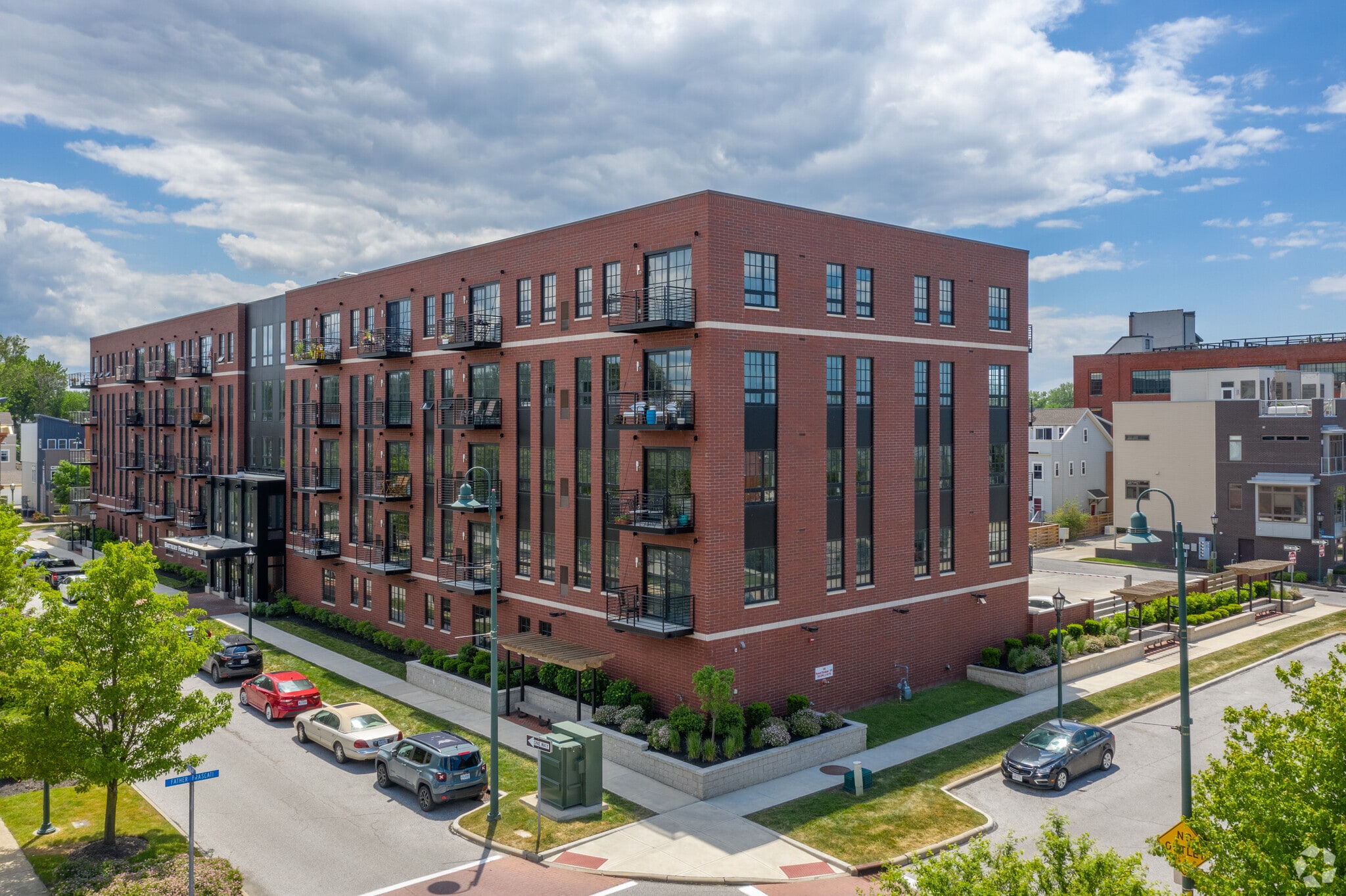 Battery Park Lofts Apartments – photo 1
