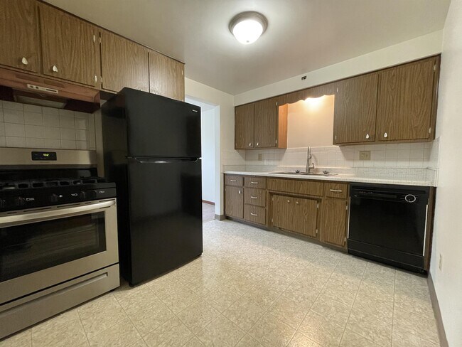 Foto del edificio - 464 E 7th Ave