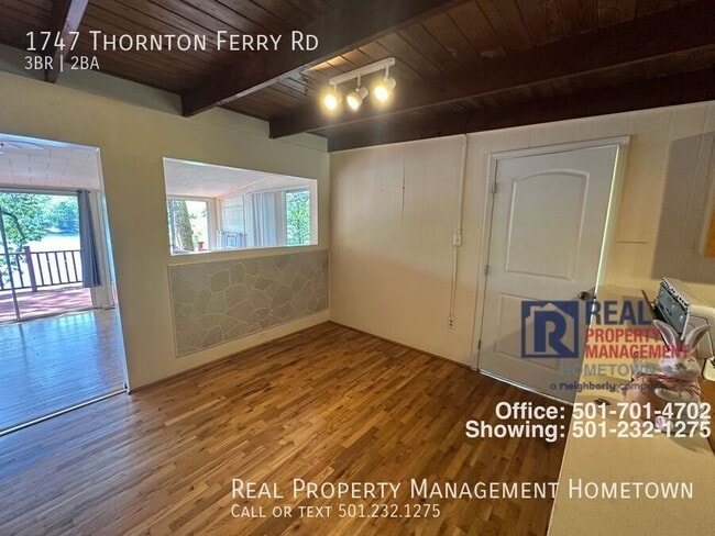 Building Photo - 1747 Thornton Ferry Rd