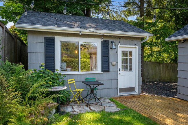 Foto del edificio - 8725 29th Ave NW