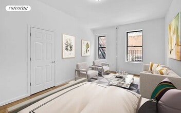 Building Photo - 100 W 67th St