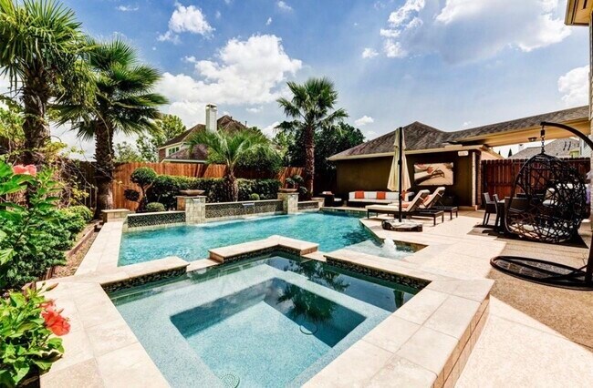 Building Photo - 2107 Pitching Wedge Ct