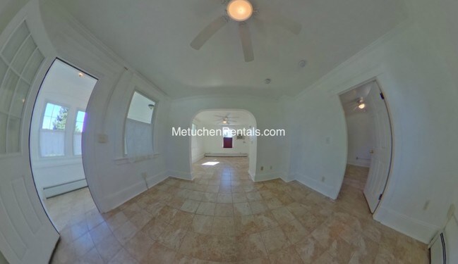 Building Photo - 39 John St