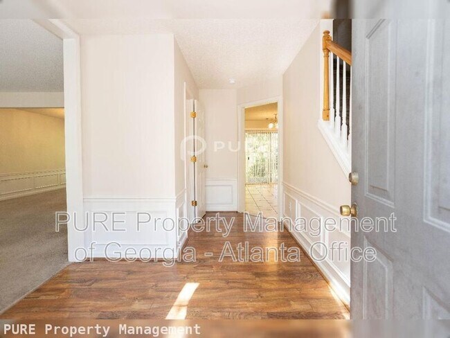 Building Photo - 3468 Chastain Glen Ln NE