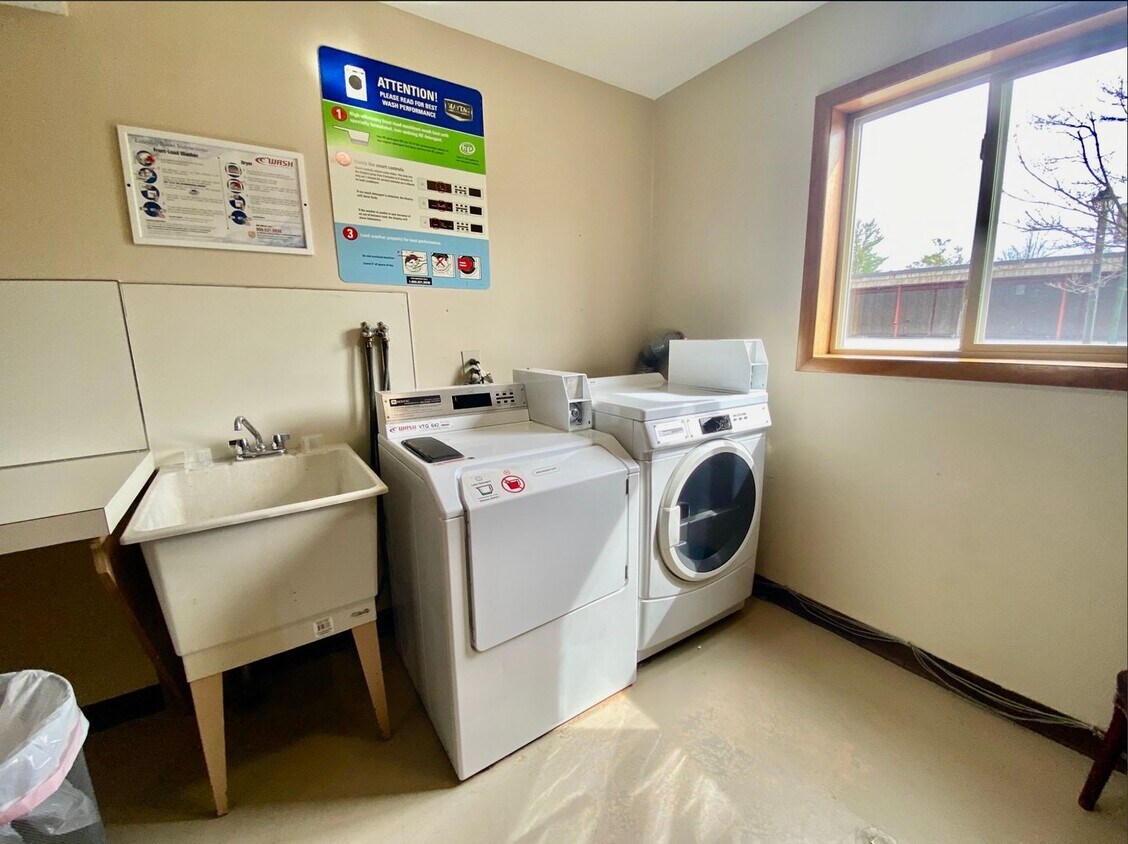 Foto principal - Indian Village Apartments 2 Bedroom/1.5 Ba...