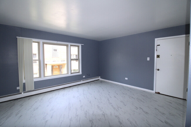 Building Photo - 14642 Keystone Ave