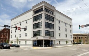 Building Photo - Market Street Apartments