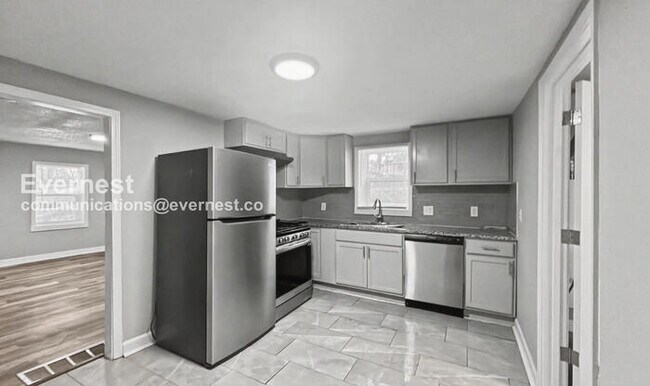 Foto del edificio - 700 S Savage St