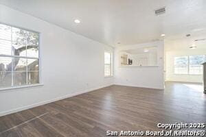 Foto del edificio - 11647 Liberty Field