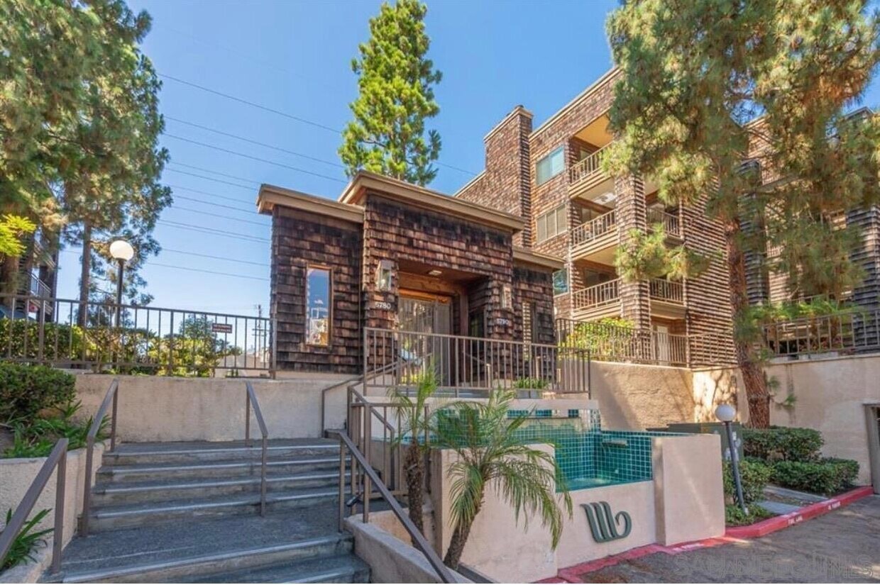 5790 Friars Rd Unit D7, San Diego, CA 92110 Condo for Rent in San