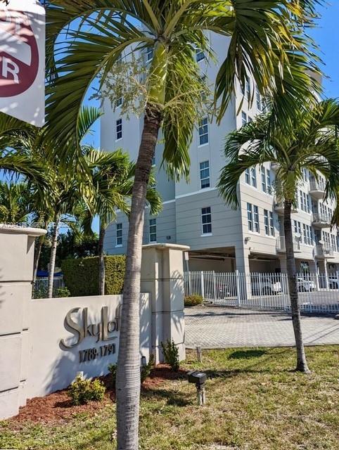 Foto del edificio - 1789 NE Miami Gardens Dr