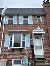 Building Photo - 3425 Verner St