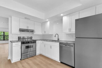 Building Photo - 431 Jupiter Lakes Blvd
