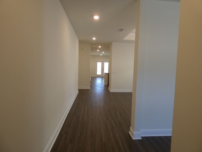 Building Photo - Brand New 3BR/2BA Gem with Modern Comforts...