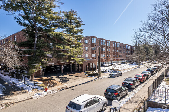 Building Photo - Regency Place Apartments