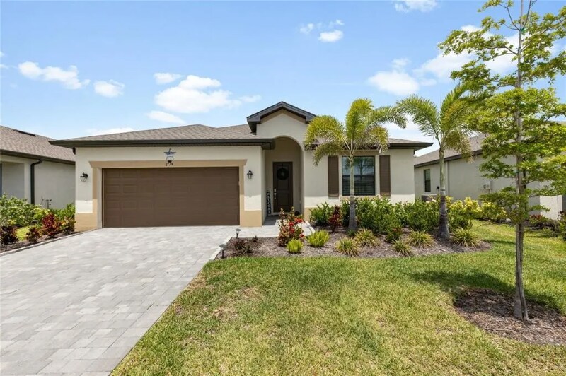 Foto principal - 1734 Saddlewood Cir