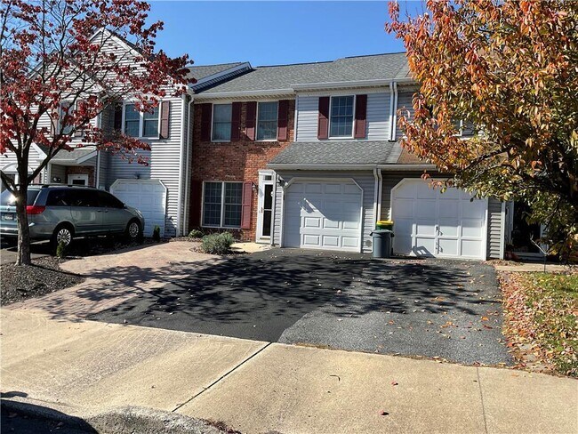 Building Photo - 106 Brookfield Dr